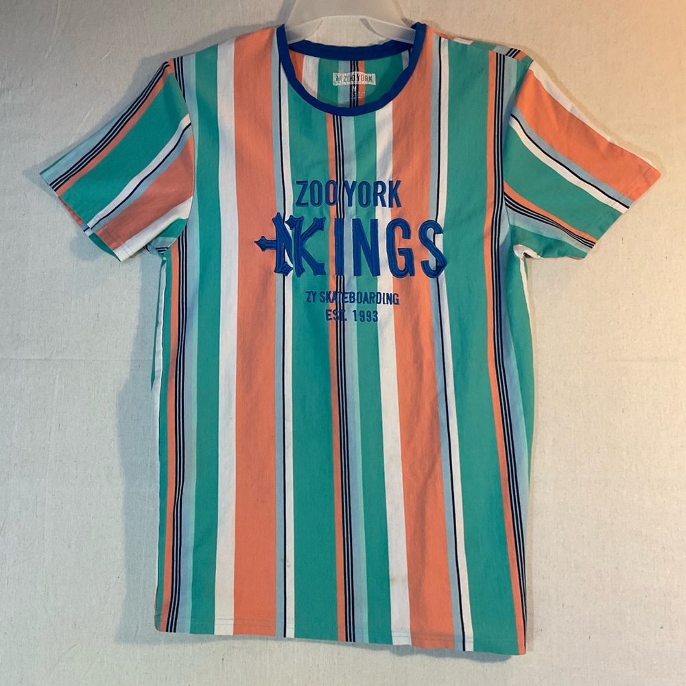 Zoo York Kings embroidered and stripped tee(Medium)